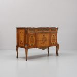1118 7206 CHEST OF DRAWERS
